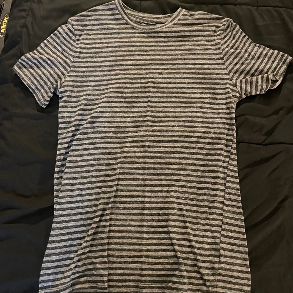 Striped T-shirt Small (slim fit)